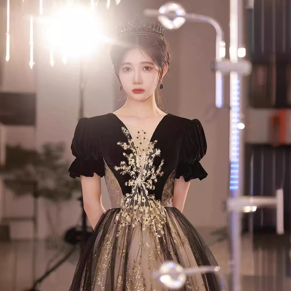 女性用のエレガントな新作秋の黒のイブニングドレス司会者宴会社交界の人々美術試験さらには家出中のお姫様などにも最適です