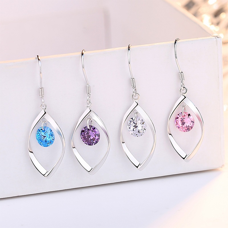 フックピアス レディース ティアドロップ 揺れる シルバー925 プラチナ仕上げ 女性 人気 誕生日