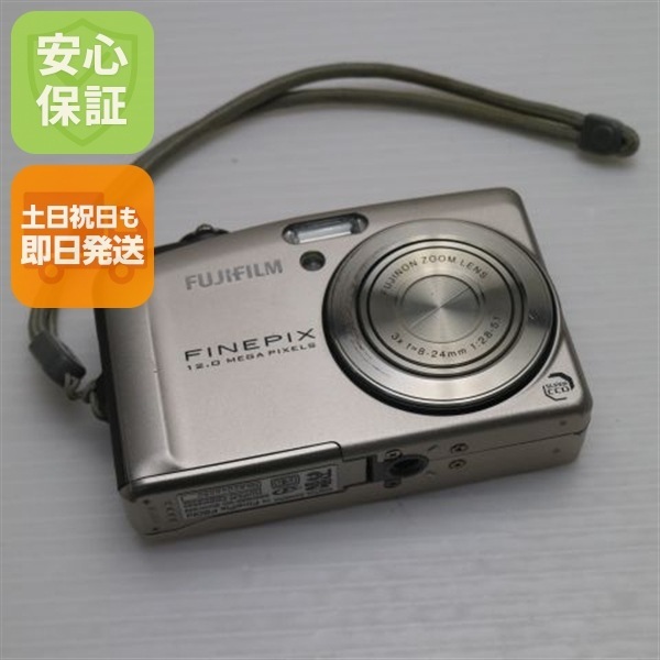 美品 FinePix F60fd シルバー FUJIFILM デジカメ 69