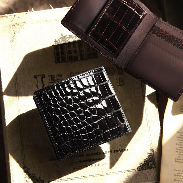クロコダイル折り財布シャイニング加工日本製ボックス型小銭入れ付きメンズ全12色
