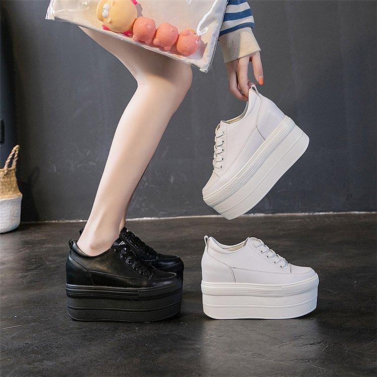 レディース スニーカー 疲れない 通学 歩きやすい レディース靴 超厚底 美脚 滑り止め カジュアル 厚底靴 旅行 お出掛け 春夏