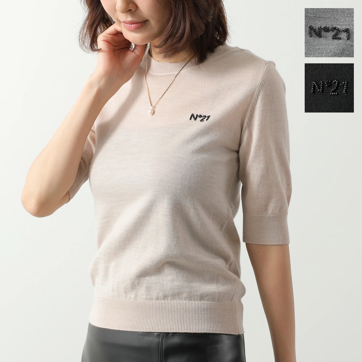 N21 ヌメロヴェントゥーノ セーター A031 9000 レディース ｃ クルーネック ロゴ ビーズ装飾 カラー3色