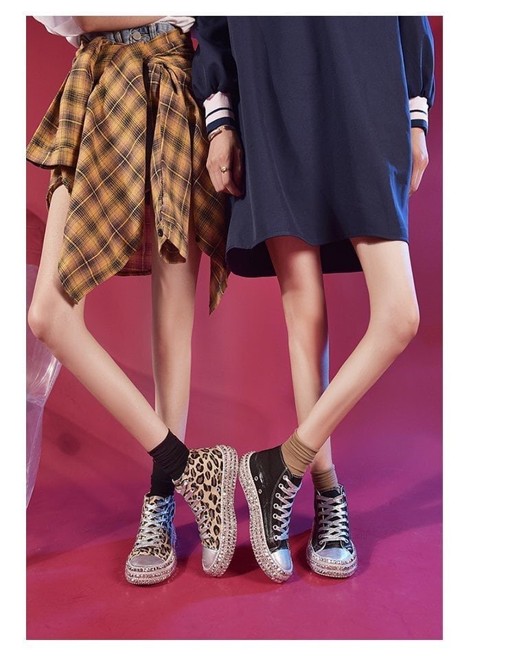 スニーカー レディーススニーカー 厚底スニーカー l コンパクト かわいい 大人可愛い カジュアル おしゃれ お洒落 かっこいい レトロ ラフ 個性的 モード系 主役級 存在感 こなれ感 抜け感 エ