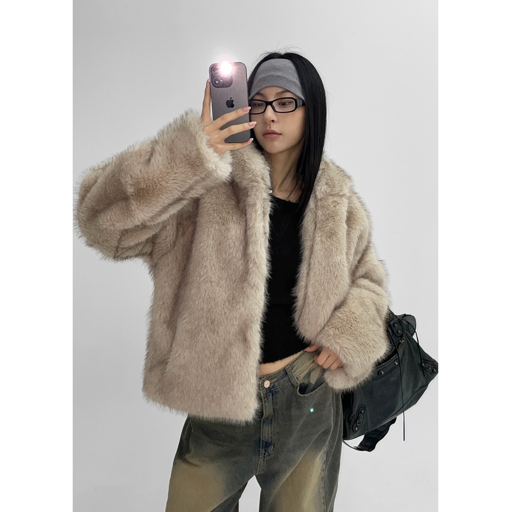 ブラックアップ [MADE] コルターヘビーファーフード付きジャンパー