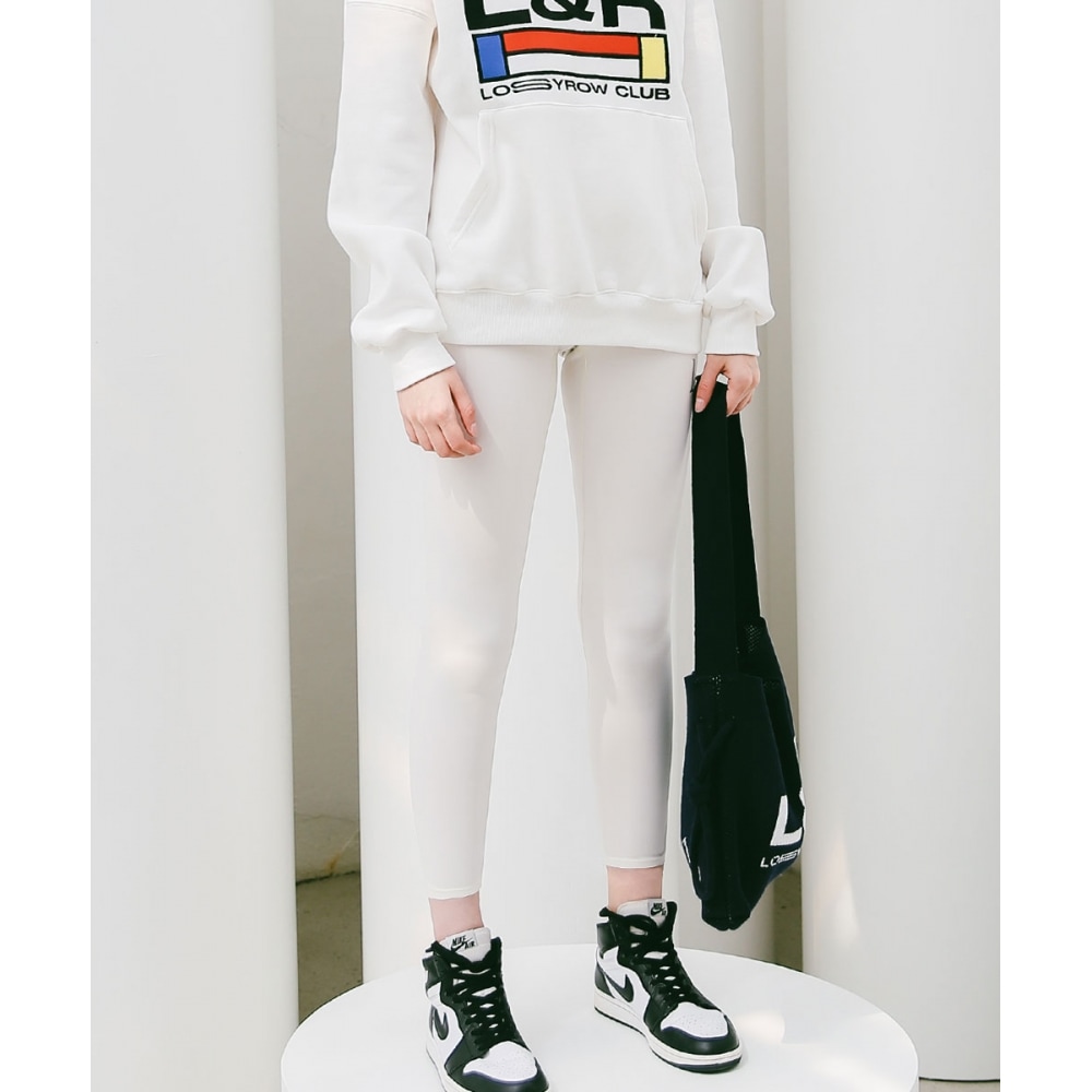 ロシロウ・ロッシー・インフェクティリー・アイボリー