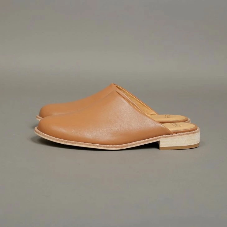 VOLARE (ヴォラーレ) Sabot Shoes 
