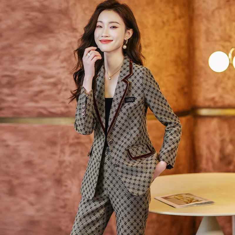 レディース スーツ ジャケット パンツ ショートパンツ セットアップ おしゃれ ファッション 春秋 高級感 プリント モダン エレガント 大きいサイズ オフィス
