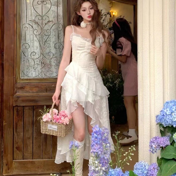 フリルの短いスカートの妖精のスタイルフラッタースカートを備えた小さな新鮮なサスペンダーの不規則なドレスワンピースドレスその他 ワンピースドレス 51,389円