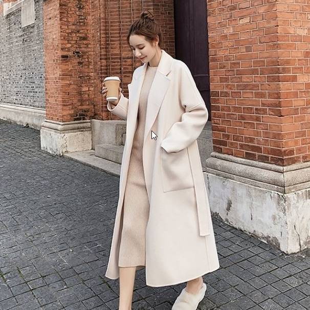 人気新品ロング チェスターコート レディース アウター 2色展開 スリット ロング丈 ガウン 長袖 前開き 襟付き ノッチラペル ウエストベルト オーバーシルエット ビッグシルエット オーバーサイズ