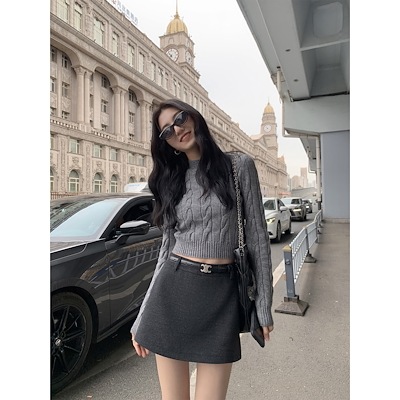 高い腰の半身スカートの女性は秋冬にやせて見えて百合毛ですa字の抜けたズボンの短いスカートを防ぎます