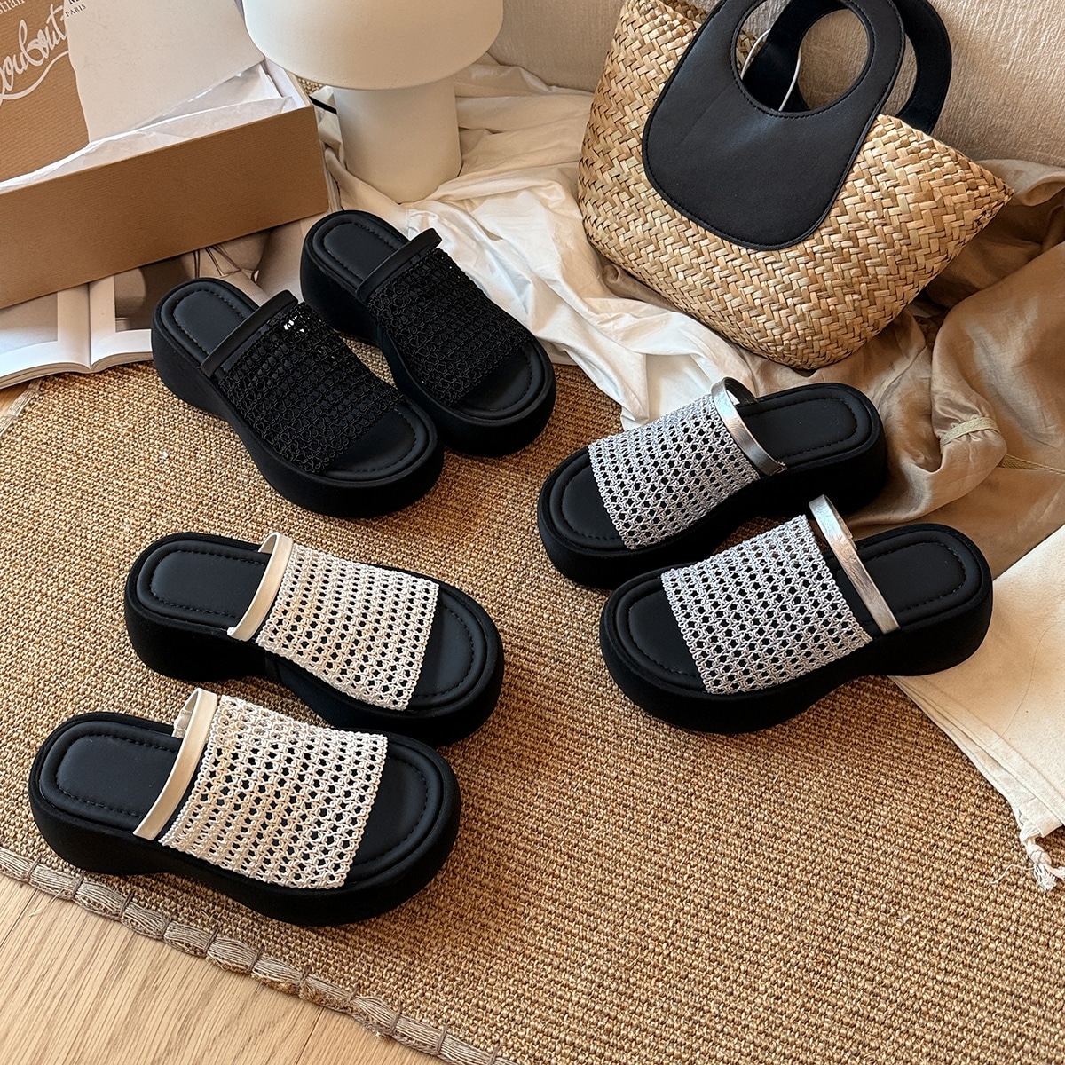 MARCO&JOYCE レディースサンダル 2025 新作 中空 通気性 ウェッジヒール ハーフスリッパ スモール 身長アップサンダル 5,301円