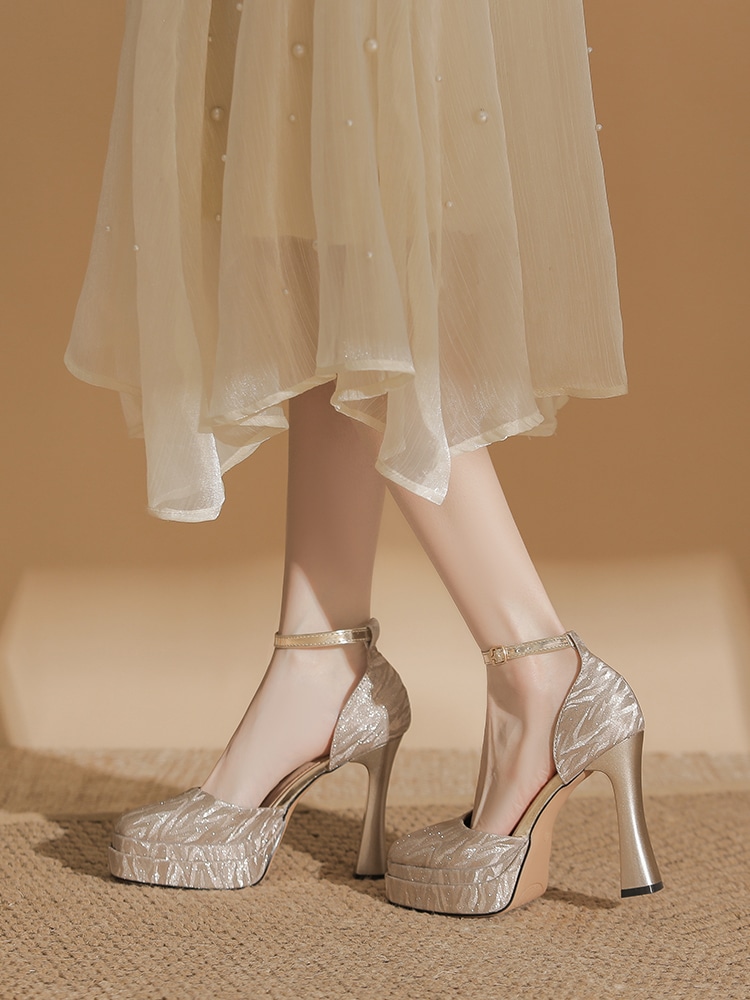 メアリージェンの一字ボタン防水台ハイヒール足に疲れない女性太ヒール12 cmシャンパン色小柄主ウェディングドレス靴