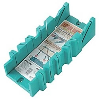他サイト： SK11　マイターボックス 2×4材用　マイタｰBOX2X4の商品画像