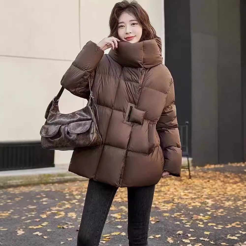 2025年秋冬新作ダウンジャケット レディース フード付き Aバージョンケープ ホワイトダックダウン 暖かいヒップジャケット 文芸レトロスタイル