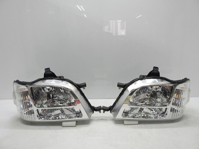 コーティング加工済　ホンダ　RF1/2　ステップワゴン　後期　ヘッドライト　左右セット　ハロゲン　P0517　220914089