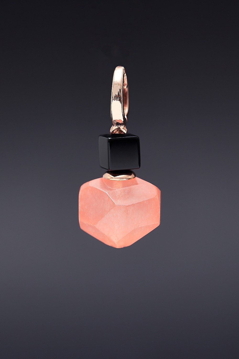 [HAZINA] Orange Chalcedony Pendant