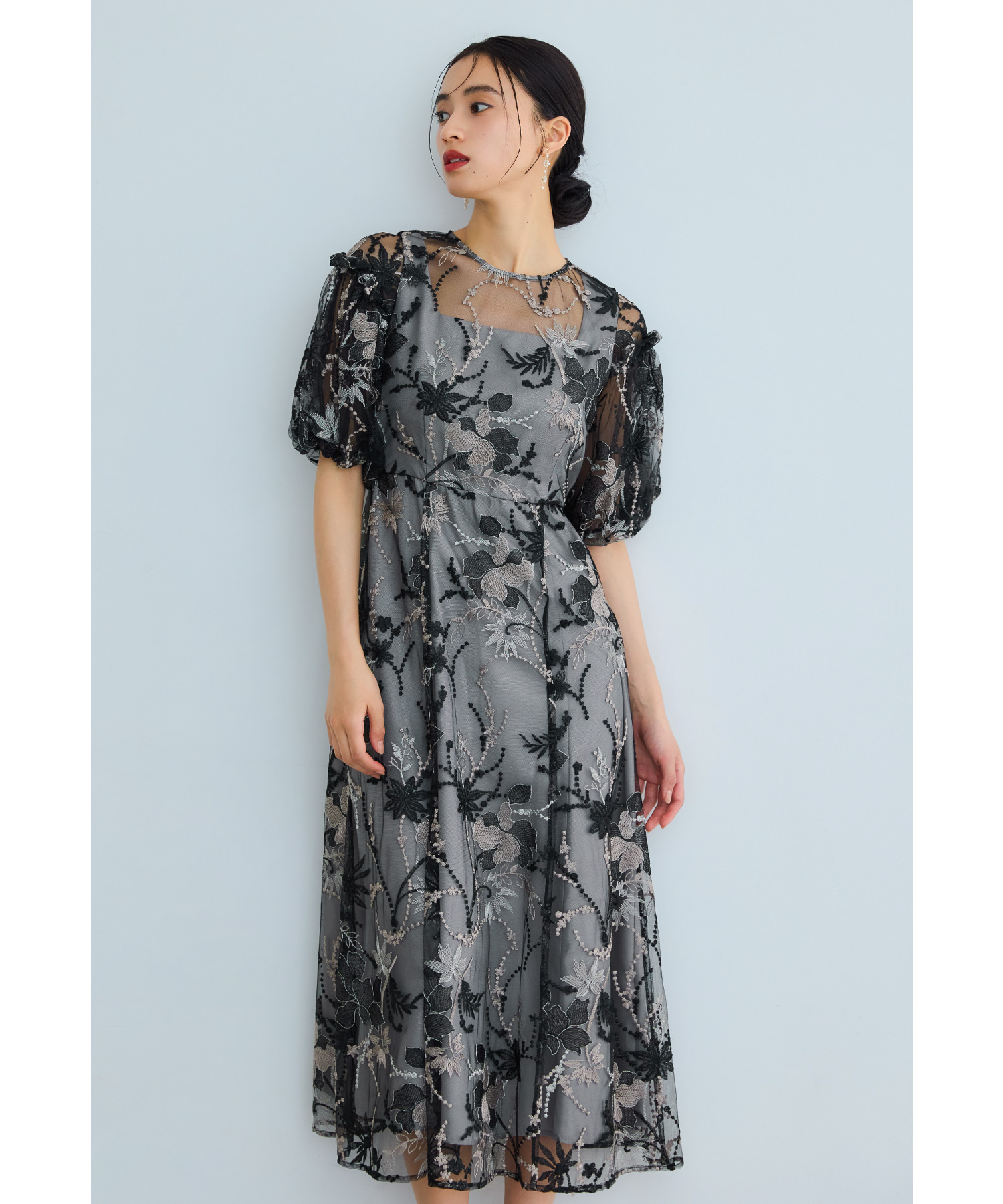 パフスリーブエンブロイダリードレス パーティードレス 結婚式 刺繍 レース 花柄 スクエアネック シアー フレア お呼ばれ パーティー 二次会 披露宴 謝恩会 成人式 同窓会 卒業式 フォーマル