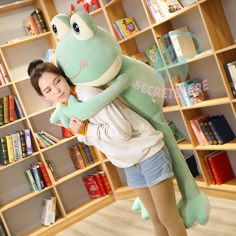 カエル 蛙 可愛い ぬいぐるみ かえる おもちゃ 人形 動物 抱き枕 かわいい 子供 女性 お祝い インテリア 140cm