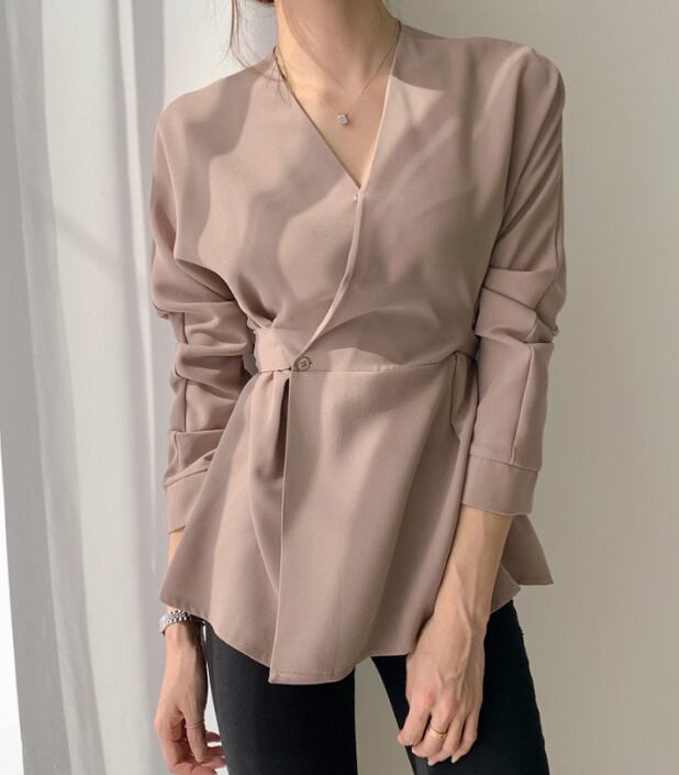 トップス ブラウス ラップ風 長袖 ラウンドネック オーバーサイズ 長袖 フェミニン シンプル 人気 おすすめ おしゃれ お洒落 激安 安い プチプラ スタンドカラー キレイめ 可愛い wt 5,005円