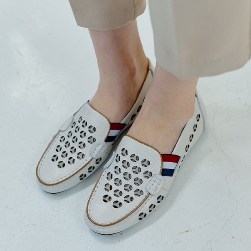 [Ninas Paris] サークルパンチングカラーバンドレザーローファー