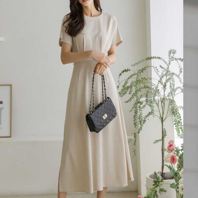 ワンピース フレアワンピース ワンピドレス ミモレ ミモレ丈 ミディアム丈 袖あり 半袖 ラウンドネック 襟なし フレア セミフレア Aライン ハイウエスト 大人可愛い きれいめ シンプル 大人 上品