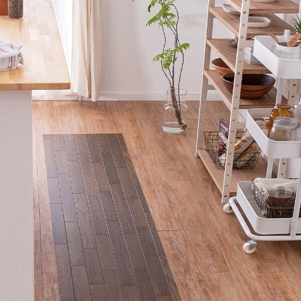 700040302 抗ウィルス抗菌防カビ機能付き 水拭きできるクッションフロア 182260 ダーク メーカー直送