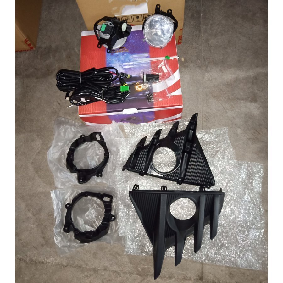 新品 高品質 純正タイプ フォグランプ セット AQUA CROSSOVER アクア クロスオーバー 配線キット フルセット　ライト