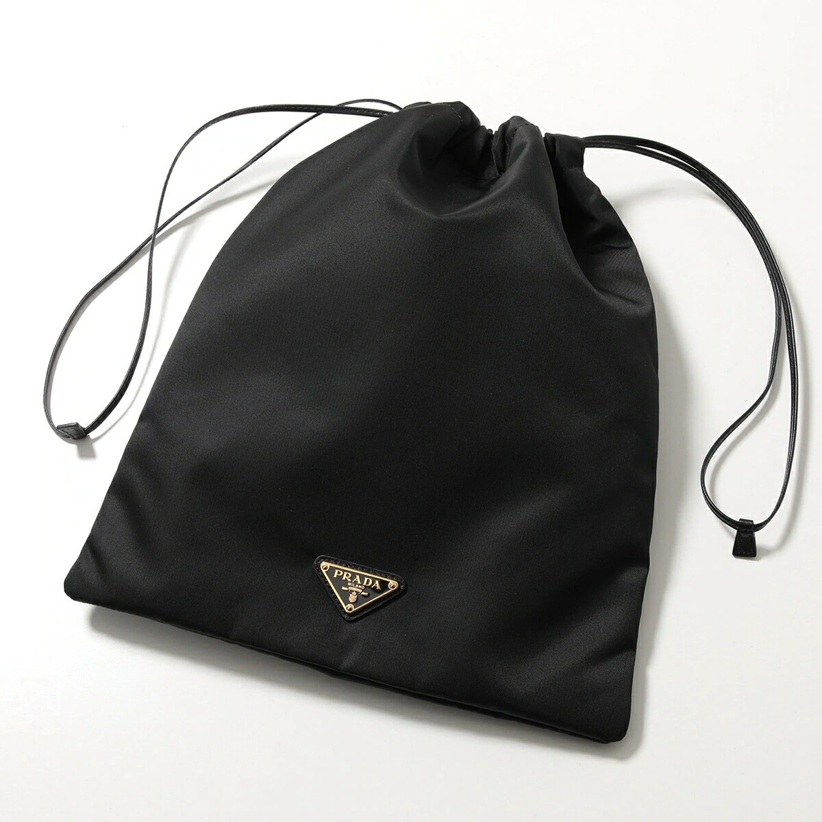 PRADA プラダ ポーチ 1NK001 2HG6 レディース Re-Nylon リナイロン トライアングルロゴ ドローストリング F0002/NERO