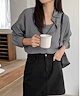 グレー(grey)