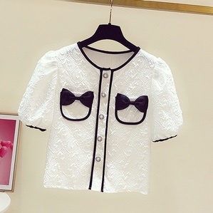 トップス シャツ ブラウス 袖あり 半袖 パフスリーブ Uネック ラウンドネック レース リボン かわいい 大人可愛い おしゃれ お洒落 レトロ ラブリー キュート ガーリー 存在感 夏 10代 5,480円