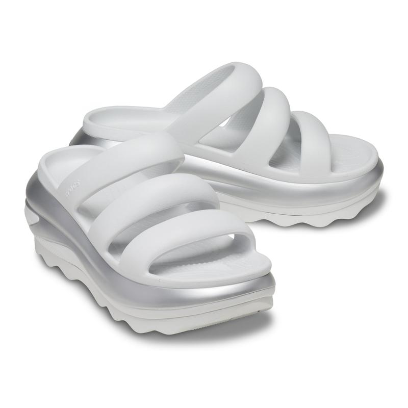 [男女共用] メガクラッシュメタリックトリプルストラップ210459-1OQ サンダルスリッパジビッツデイリー