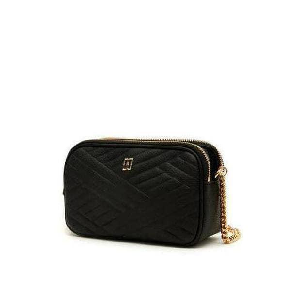 DCWA3E217BK [CARLISLE] ブラックキルティングレザー DDロゴ スモールクロスバッグ