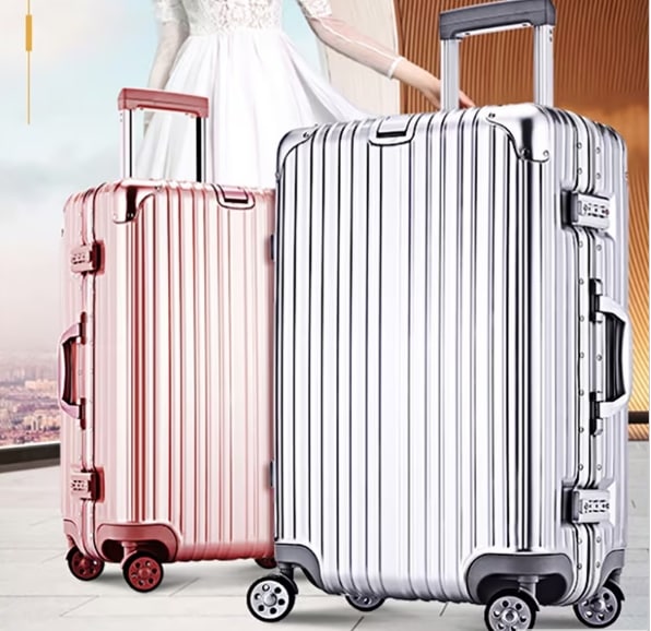 キャリーケース スーツケース 機内持ち込み 360回転キャスタ 超軽量 多機能 可愛い 静音 大容量 修学旅行