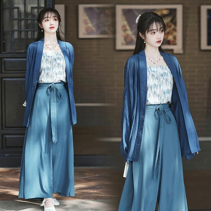 漢服 レディース 3点セット 茶服 ブラウス キャミソール ガウチョパンツ チャイナ風 普段着 中華服 チャイナ服 宋代 チャイナ服 通勤 通学 女性用 日常 古典美人 体型カバー おしゃれ 中華風 5,396円