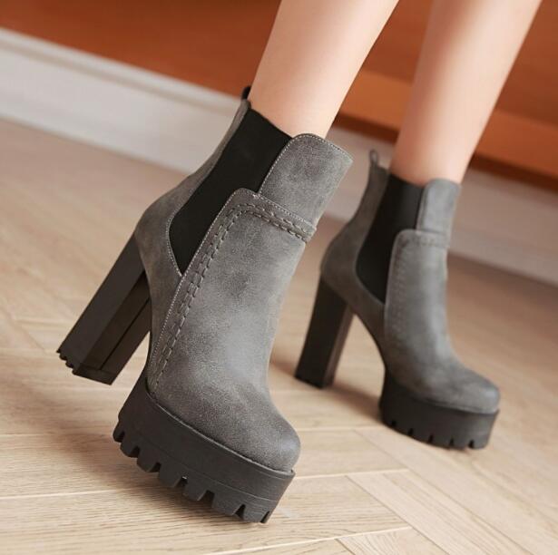 ブーツ ショートブーツ レディース ブーツ 厚底 ショートブーツ　ブーツ ヒール11.5cm 美脚 ハイヒール チャンキーヒール 太ヒール 歩きやすい 痛くない レディース靴 疲れない ブーツ 通勤