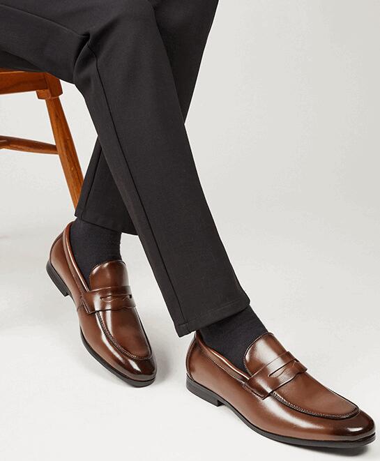 送料無料 本革の新しい英国風シンプルビジネスフォーマルカジュアル男性靴