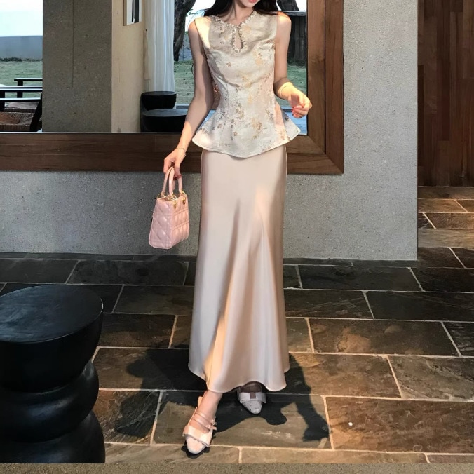 ネオ和風 上質 サテン 提花 ノースリーブ ウエストマーク ベスト 垂れ感 スカート セット 夏