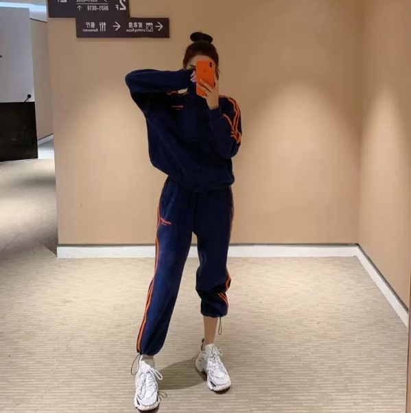 セット ブルゾン ストレートパンツ 9分丈 長袖 スタンドカラー デザイン 美ライン ニュアンス ファスナー ラインデザイン ジャージ 2点セット ツーピース お得 2点セット リラックス レトロ