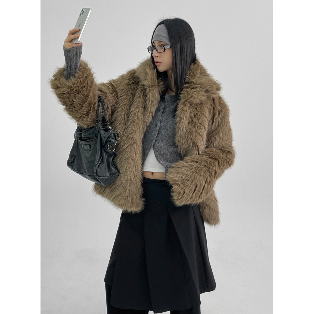 ブラックアップボナムカラーファージャケット 24,389円