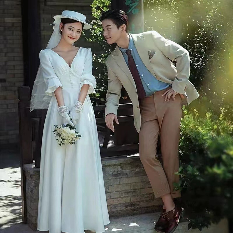 ウエディングドレス エンパイア フォトウエディング シンプル 花嫁ドレス レース海外挙式 白 前撮り 後撮り 撮影 新婦 結婚式 二次会 披露宴