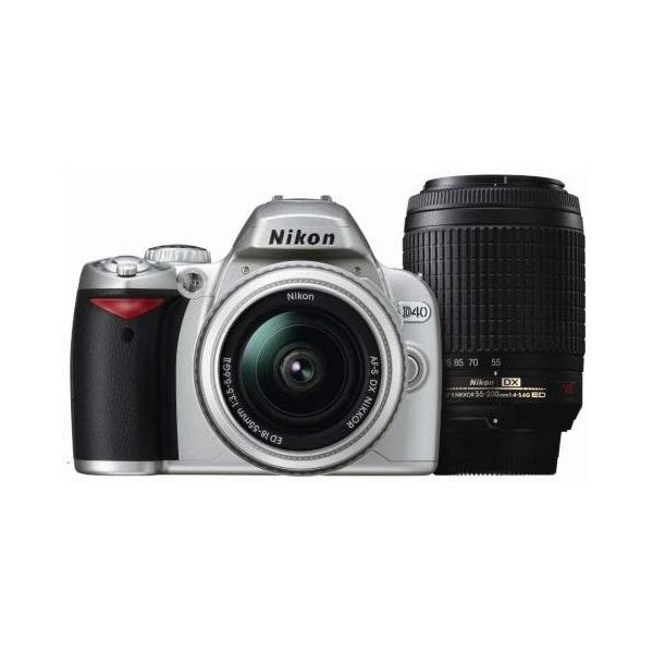ニコンニコン Nikon D40 ダブルズームキットII シルバー SDカード付き