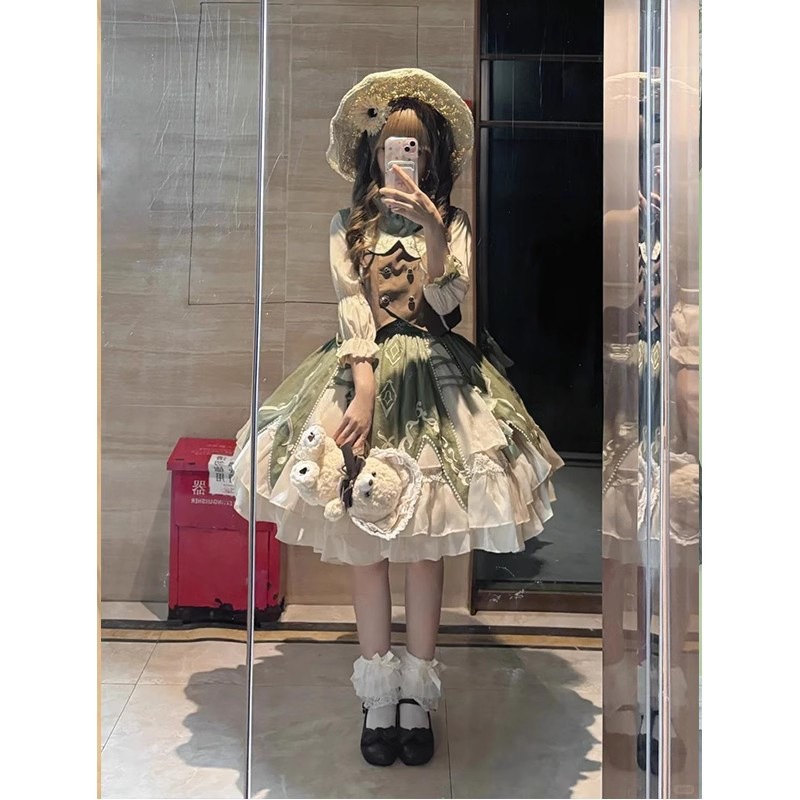 ロリータ エレガントなロリータウエストコートシャツスカートセット日常素朴な王女のドレス