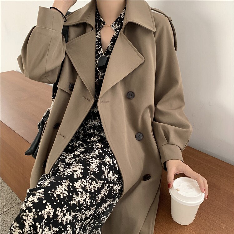 アウター コート レディース 秋冬 冬 きれいめ 暖かい ロングコート トレンチコート 膝下 ミモレ ミディアム丈 レギュラー丈 長袖 Vネック 大きな襟 Aライン スマート ベルト バックリボン ベ