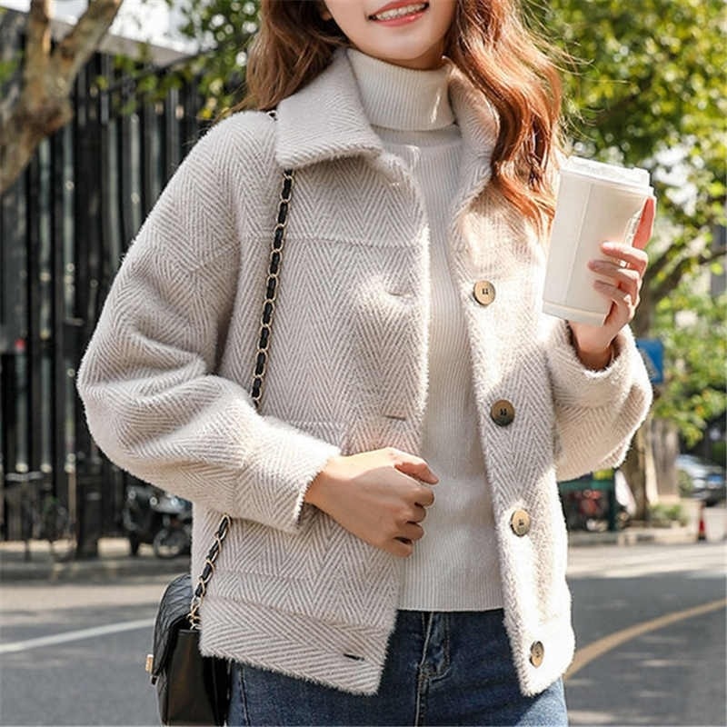 アウター ブルゾン ジャケット コート ショート ショート丈 袖あり 長袖 襟付き ポケット 前開き 厚手 シンプル 大人 おしゃれ エレガント 春 秋 冬 レディース デート お出かけ 休日 旅行