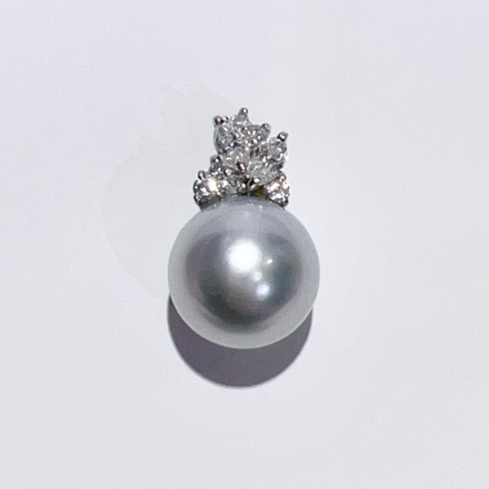 Pt900 天然 白蝶 南洋 パール ダイヤ ネックレス ペンダントトップ 11.8ｍｍ D0.38ct 3.4g 本真珠 レディース アクセサリー 美品 aua118621080315