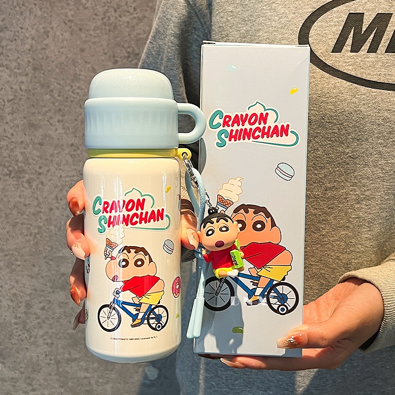 053 クレヨンしんちゃん ポータブル魔法瓶カップ 男女兼用 かわいい 大容量 ステンレス製 蓋付きウォーターカップ