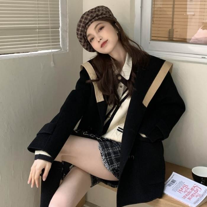 2色 アウター コート レディース 長袖 茶 モカブラウン 黒 ブラック 無地 セーラーカラー ミドル丈 膝上 大人カラー シンプル かわいい おしゃれ 大人女子 こなれ感 お洒落 個性的 存在感 1