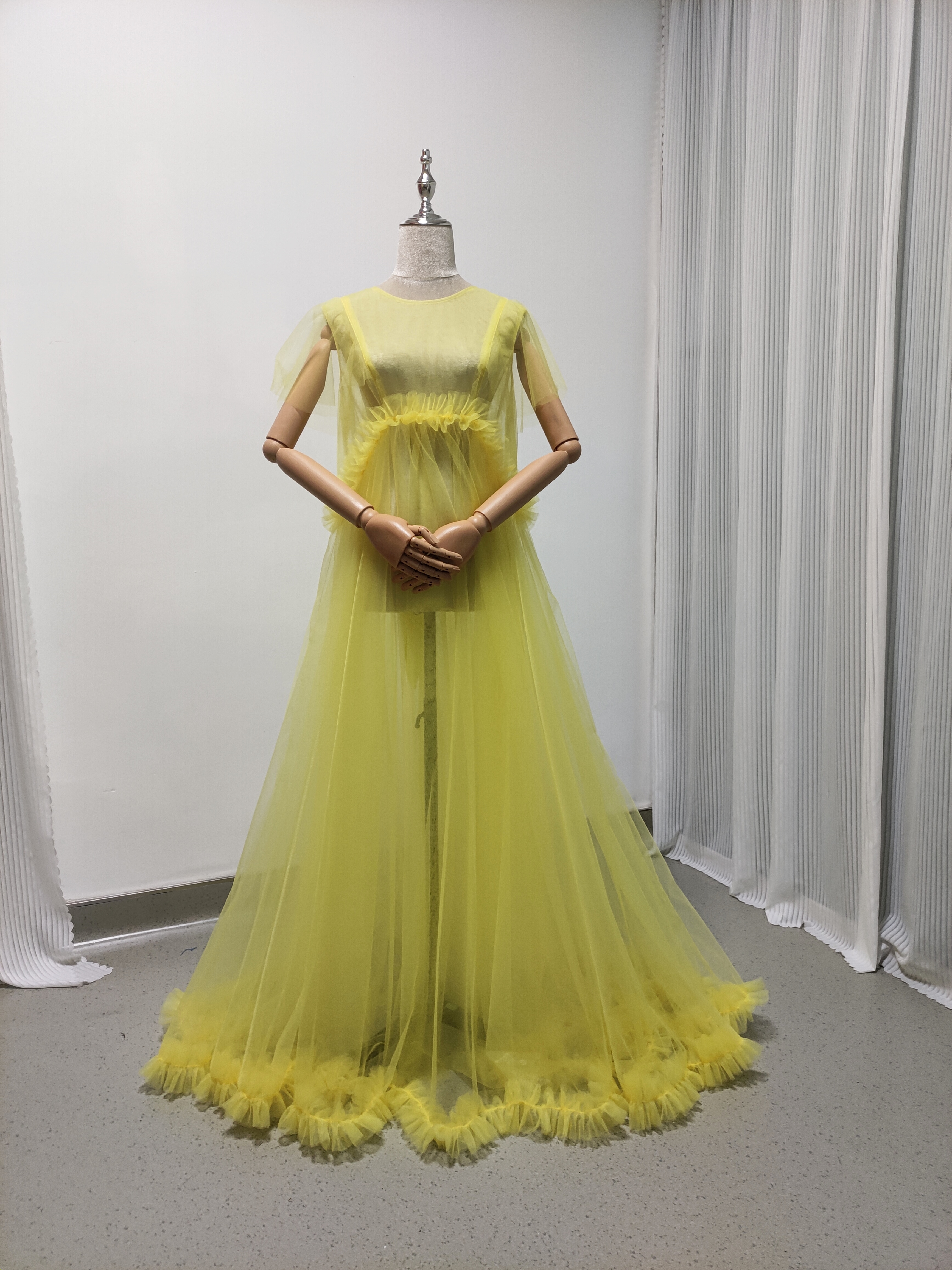 カラードレス イエロー ソフトチュール 可愛い 妊婦 床付く 前撮り