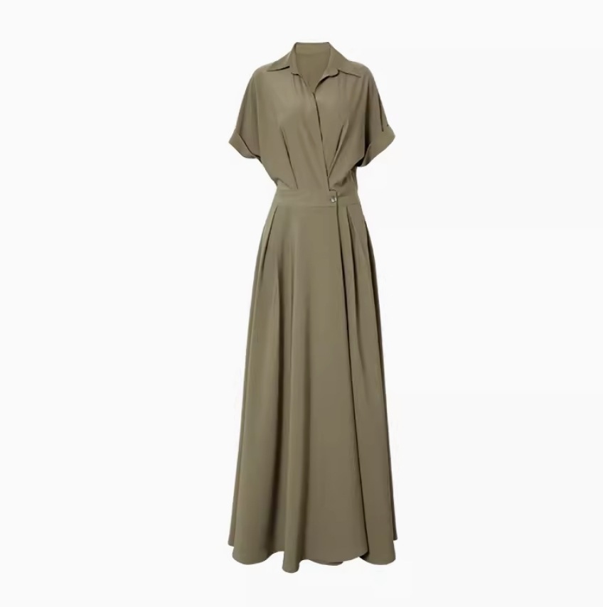 ワンピース フレアワンピース ロング丈 かわいい 大人可愛い きれいめ シンプル カジュアル 大人 上品 おしゃれ お洒落 大人女子 こなれ感 個性的 主役級 存在感 美容師 メイクアップアーティスト