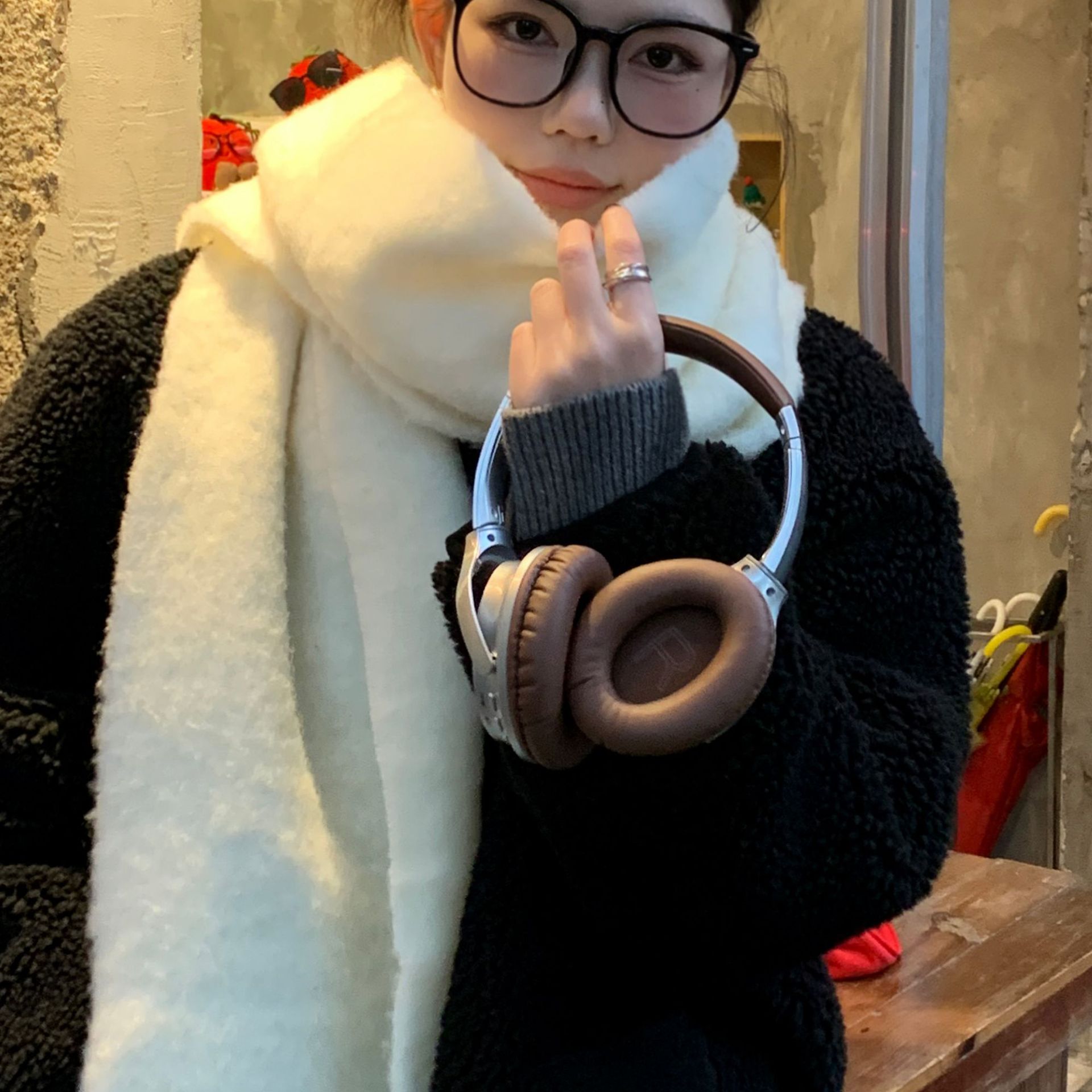 アイスランドブルーウールマフラー2024秋冬ピュアカラー百合カシミア手触りマフラー厚手保温マフラー